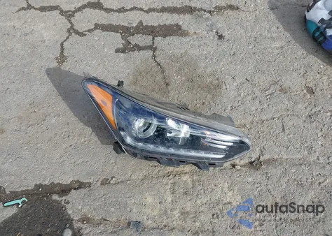 2020 Hyundai Veloster 2.0 from USA, damaged, VIN KMHTG6AF9LU030721